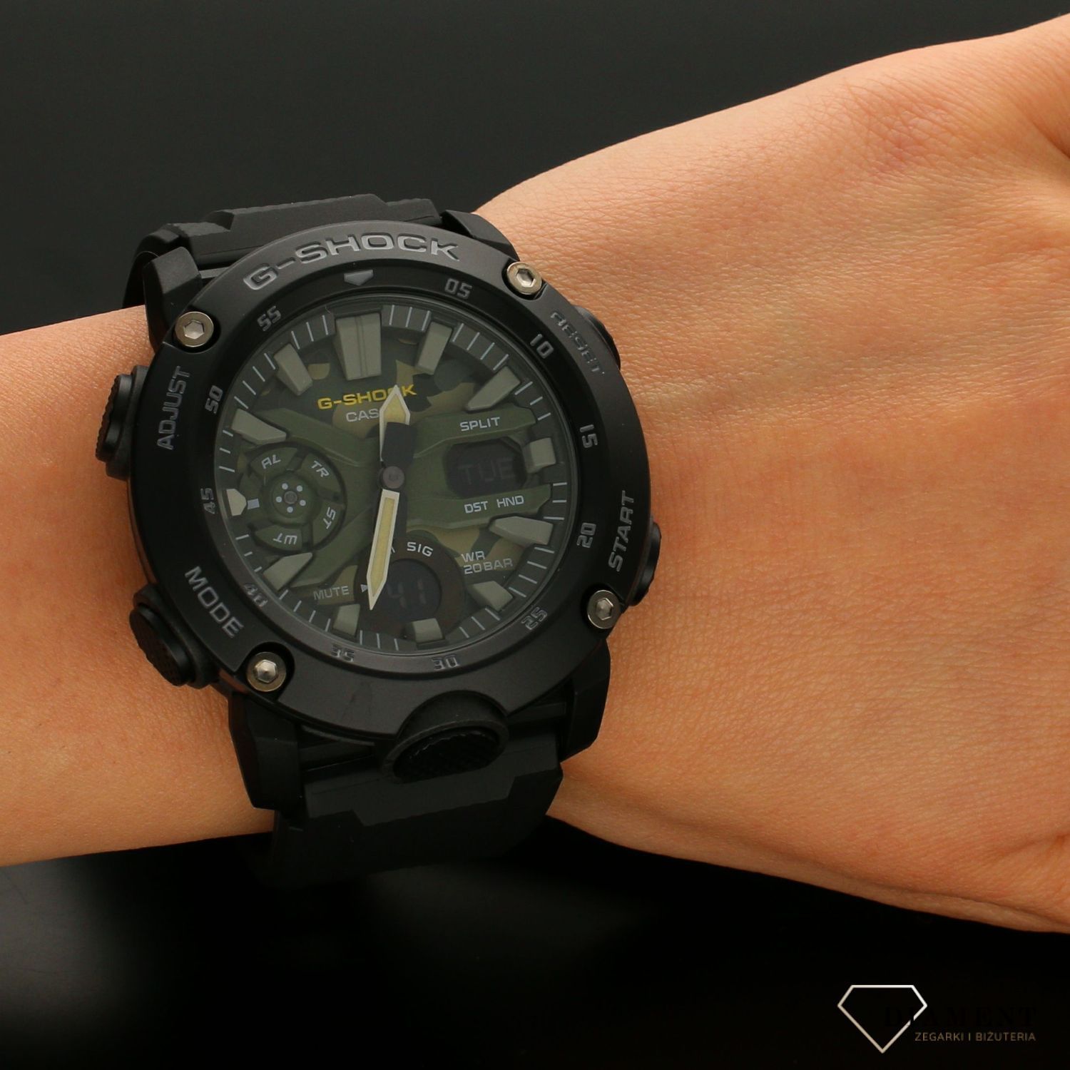 Zegarek męski Casio na niebieskim pasku G-Shock GA-2000SU-1AER.jpg