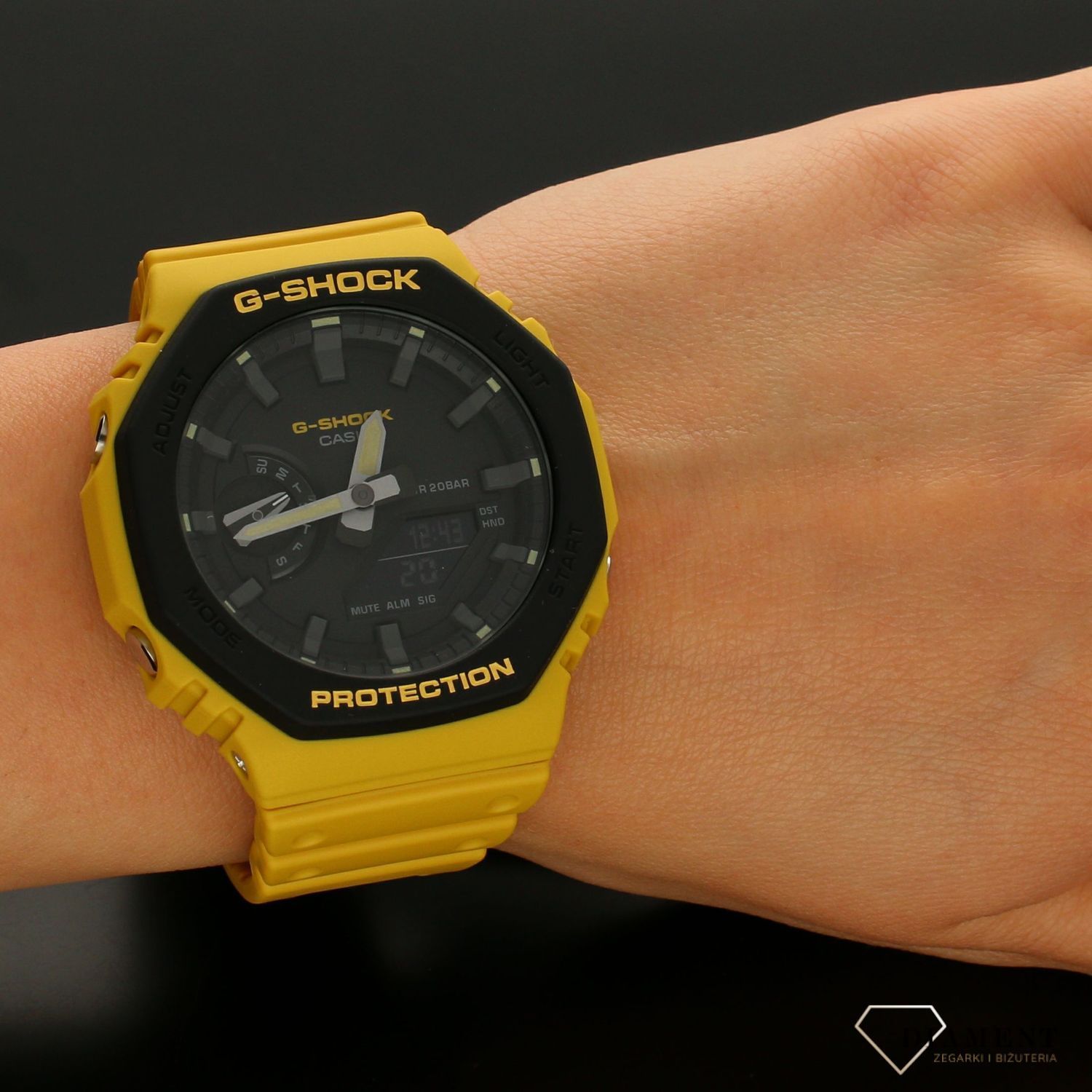 Zegarek męski Casio G-shock żółty GA-2110SU-9AER.xx.jpg