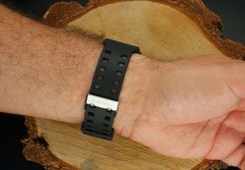 Casio G-Shock GA-700BBR-1AER – sportowy zegarek męski o wysokiej odporności na wstrząsy, wodę i pole magnetyczne. Stoper, timer, 5 alarmów, światowy czas i podświetlenie LED z funkcją Auto Light (1).jpg