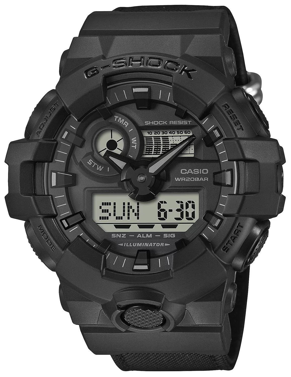 Zegarek męski G-SHOCK Casio UTILITY BLACK GA-700BCE-1AER. Męski zegarek sportowy. Zegarek męski wodoodporny G-shock. Zegarek wstrząsoodporny Casio G-shock. Sportowy zegarek męski do nurkowania. Męski zegarek Casio G-shock na prezent (2).jpg