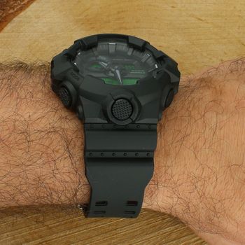 G-SHOCK GA-700BEG-1AER Black And Green zegarek męski 200M (1).jpg