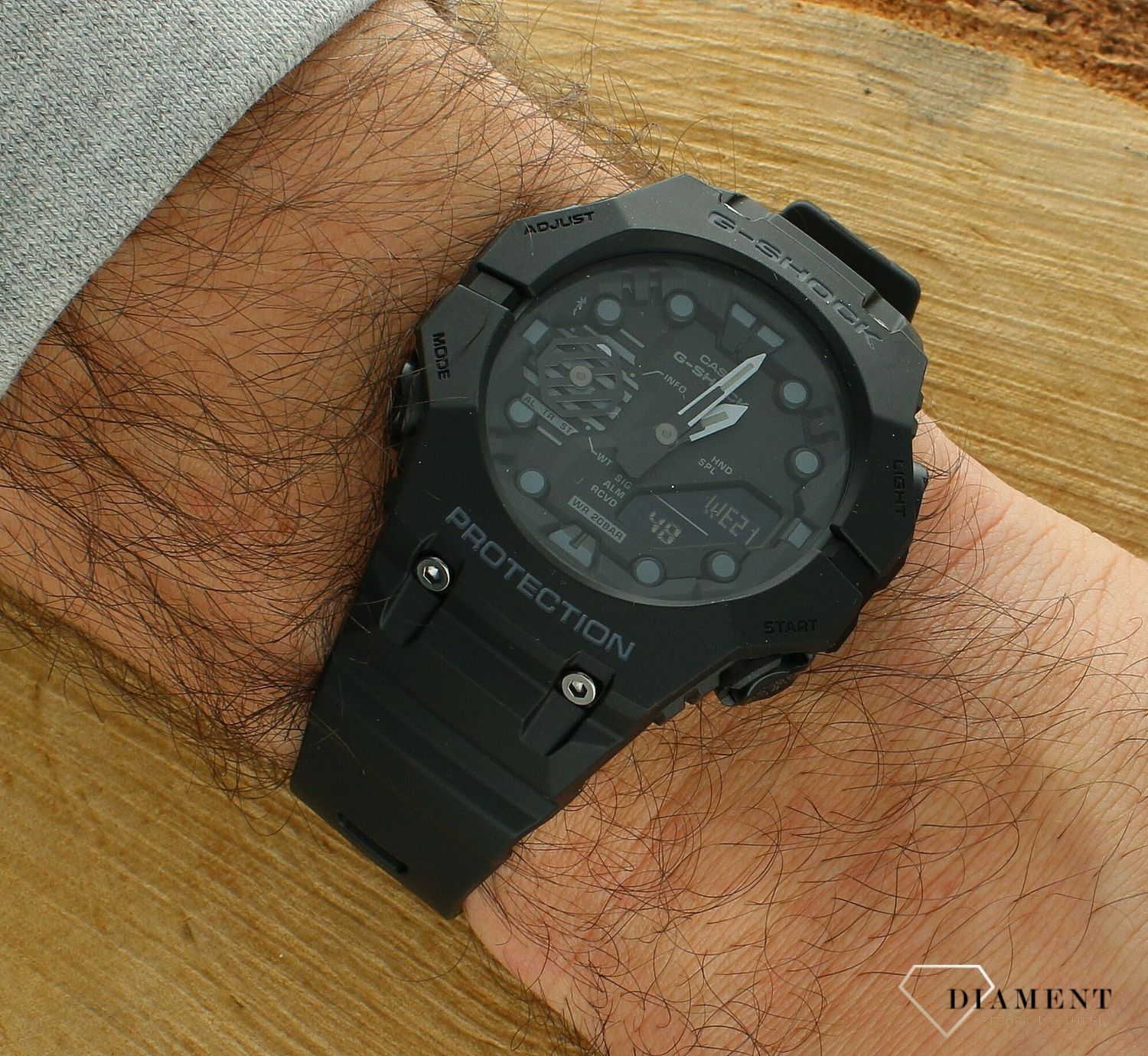 Zegarek G-Shock GA-B001-1AER Bluetooth Carbon Core Guard (3).jpg