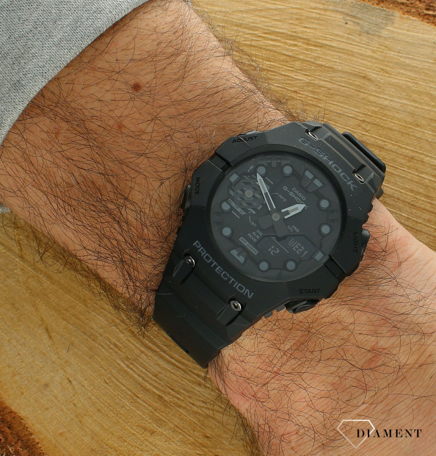 Zegarek G-Shock GA-B001-1AER Bluetooth Carbon Core Guard (3).jpg