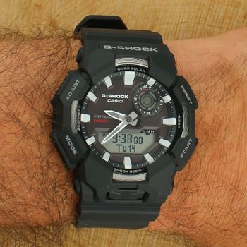 Zegarek męski Casio G-SHOCK GA-B010-1AER Tough Solar Bluetooth black.jpg