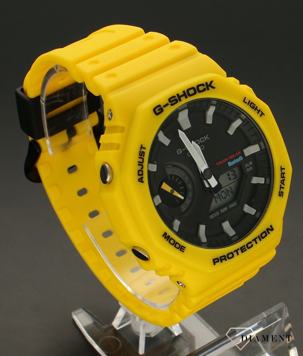Zegarek męski żółty G-SHOCK GA-B2100C-9AER Solar. Casio z kolekcji G-Shock w kolorze żółtym to zegarek stworzony z myślą o mężczyznach. Darmowa wysyłka! Grawer za 0zł! Zapraszamy do autoryzowanego sprzedawcy www.zegarki-diament.pl !.webp