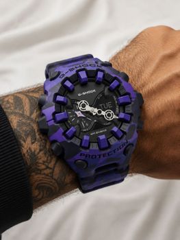 Casio G-SHOCK GA-V01CMG-6AER Bold Camo – wytrzymały zegarek męski z fioletowo-niebieskim wzorem, WR 200, alarmami, stoperem i Super Illuminator (2).jpg
