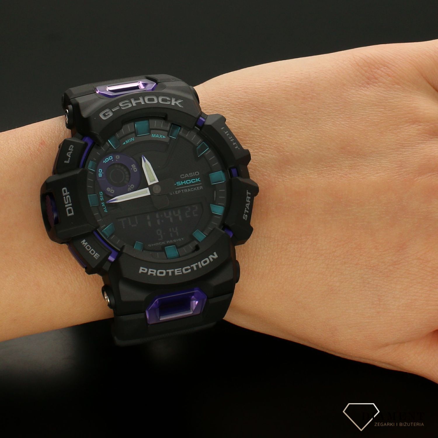 Zegarek męski CASIO G-Shock GBA-900-1A6ER (1).jpg