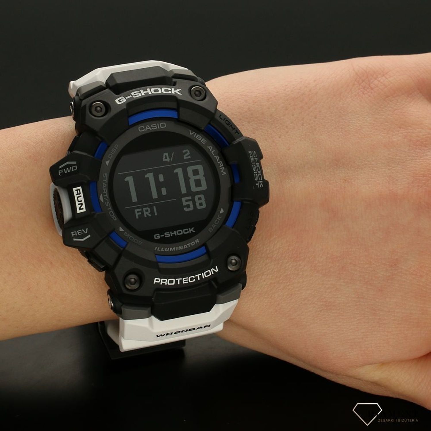 Zegarek męski Casio G-SHOCK G-Squad Bluetooth GBD-100-1A7ER.jpg