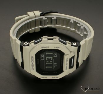 Zegarek Casio G-Shock GBD-200UU-9ER. to wielofunkcyjny model zegarka z linii G-shock z charakterystycznym wyświetlaczem LCD. Szary kolor zegarka wpisuje się w najnowsze trendy modowe i sprawia, że pozostaniesz niezauważony.  (5).jpg