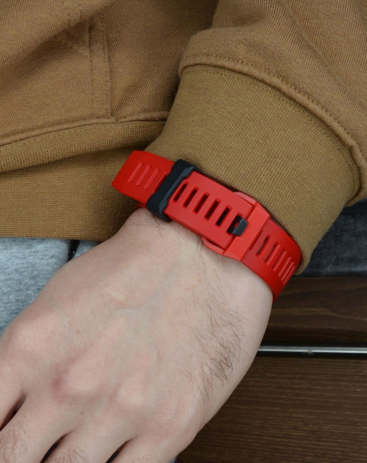 Zegarek męski Casio Casio G-SHOCK GBD-H1000-4ER czerwony G-shock Bluetooth.jpg