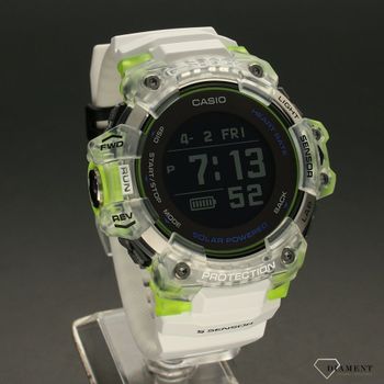 Zegarek męski smartwatch Casio G-SHOCK GBD-H1000-7A9ER. Zegarek Casio męski smartwatch z czytelnym i dużym wyświetlaczem tarczy. Zegarek męski w połączeniu dwóch kolorów białym oraz zielonym. Pasek zegarka jest gumowy. Świetny.jpg