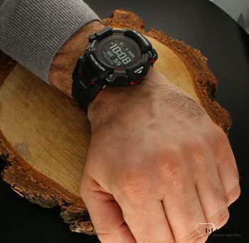 Zegarek męski Casio G-SHOCK Smartwatch GBD-H2000-1AER. Świetny zegarek do monitorowania swojej aktywności fizycznej w różnych dziedzinach sportu. Ten model ma wbudowaną technologię Bluetooth, będąc częścią nowej kolekcji Casio (1).jpg