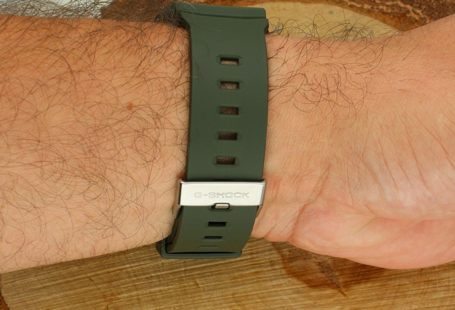 Zegarek Casio GD-010-3ER – cyfrowy, odporny model z podświetleniem Super Illuminator, 200M wodoszczelności, długą baterią i funkcją światowego czasu. Sprawdź, co potrafi ten G-Shock!1.webp