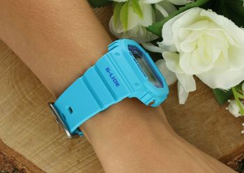 G-SHOCK GLX-S5610-2ER G-LIDE – niezawodny zegarek sportowy z mechanizmem kwarcowym, wodoszczelnością 20 bar, funkcją GPS, pomiarem faz Księżyca i alarmami. Idealny do aktywności wodnych.4.jpg