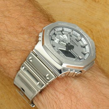 Zegarek Casio G-SHOCK GM-2100YM-8AER – kultowy CasiOak z metaliczną kopertą ee.jpg