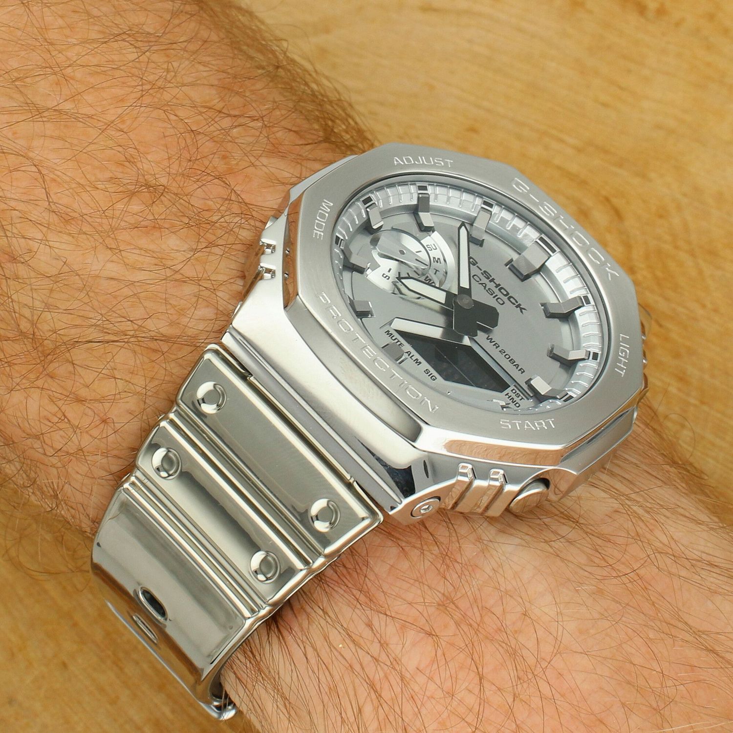 Zegarek Casio G-SHOCK GM-2100YM-8AER – kultowy CasiOak z metaliczną kopertą bb.jpg