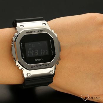 Zegarek męski CASIO G-Shock prostokąt GM-5600-1ER (5).jpg