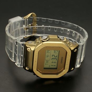 Zegarek męski G-Shock GM-5600SG-9ER. Koperta zegarka Casio G-shock GM-5600SG-9ER w kolorze złotym. Zegarek idealny na prezent. Zloty zegarek dla faceta (5).jpg