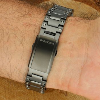 Zegarek męski Casio G-SHOCK GM-B2100BD-1AER Full Metal Bluetooth Tough Solar 200M Czarny zapięcie.jpg