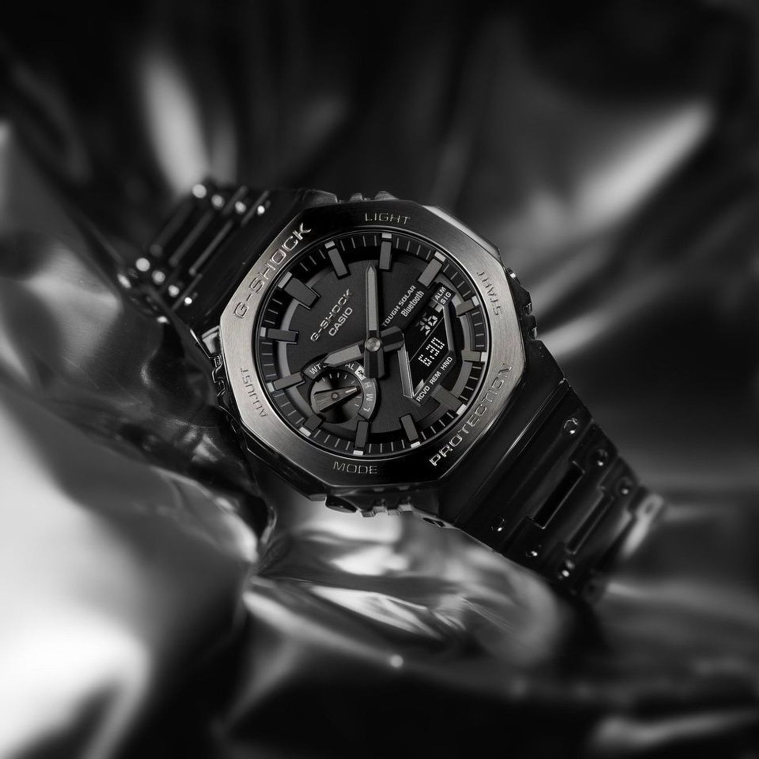 Zegarek męski Casio G-SHOCK GM-B2100BD-1AER Full Metal Bluetooth Tough Solar 200M Czarny (2).jpg