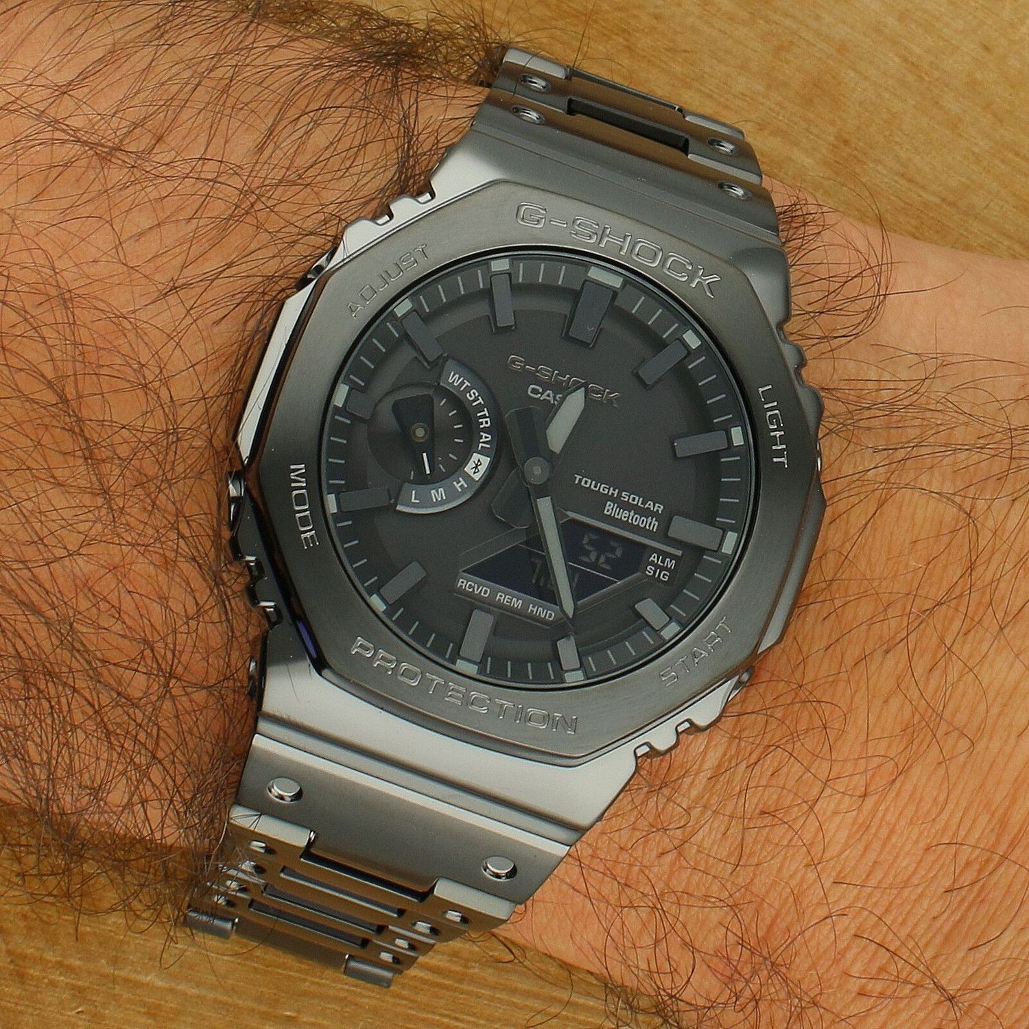 Zegarek męski Casio G-SHOCK GM-B2100BD-1AER Full Metal Bluetooth Tough Solar 200M Czarny (2).jpg
