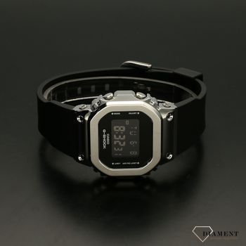 Zegarek damski sportowy Casio Baby-G.xna czarnym pasku sportowym.  (3).jpg