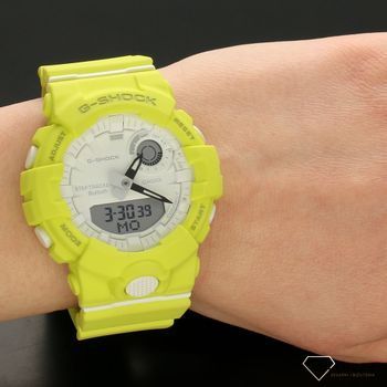 Zegarek męski w kolorze żółtym. Koperta i gumowy pasek są w tym samym kolorze, przez co tworzą spójną całość. Grawer gratis! Zapraszamy! (5).jpg