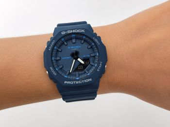 Zegarek młodzieżowy G-SHOCK Casio GMA-P2100BA-2AER niebieski analogowo-cyfrowy 200M ,,.jpg