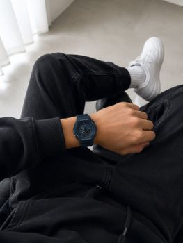 Zegarek młodzieżowy G-SHOCK Casio GMA-P2100BA-2AER niebieski analogowo-cyfrowy 200M blue.jpg