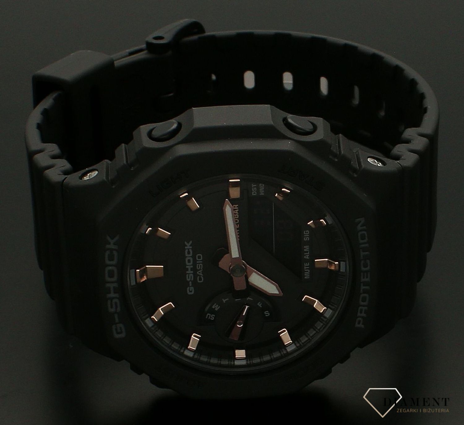 Zegarek damski Casio G-Shock GMA-S2100-1AER czarny.jpg