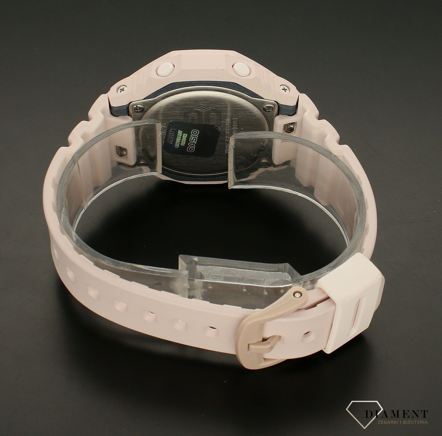 Zegarek damski Casio G-Shock GMA-S2100BA-4AER pudrowy róż. Zegarek damski Casio. Zegarek damski G-shock. Zegarek idealny na prezent dla kobiety. Zegarek wodoszczelny i wstrząsoodporny. Zegarek sportowy dla kobiety. Zegarek na lato.webp