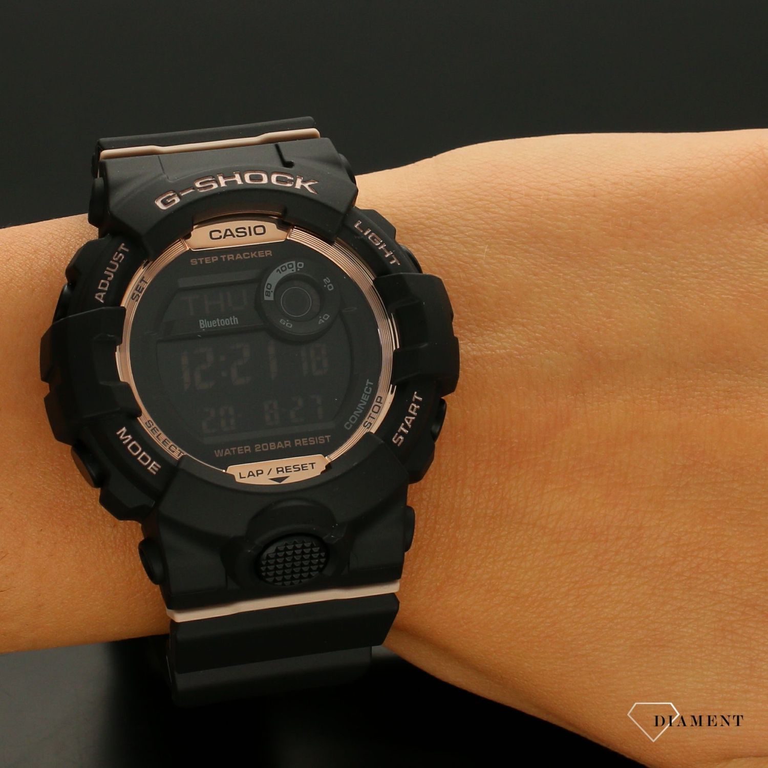 Zegarek damski wstrząsoodporny CASIO G-Shock GMD-B800-1ER.jpg