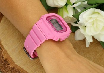 G-SHOCK GMD-S5610PP-4ER Digital – różowy zegarek sportowy z mechanizmem kwarcowym, wodoszczelnością 20 bar, alarmami, stoperem i timerem. Idealny dla aktywnych.4.jpg
