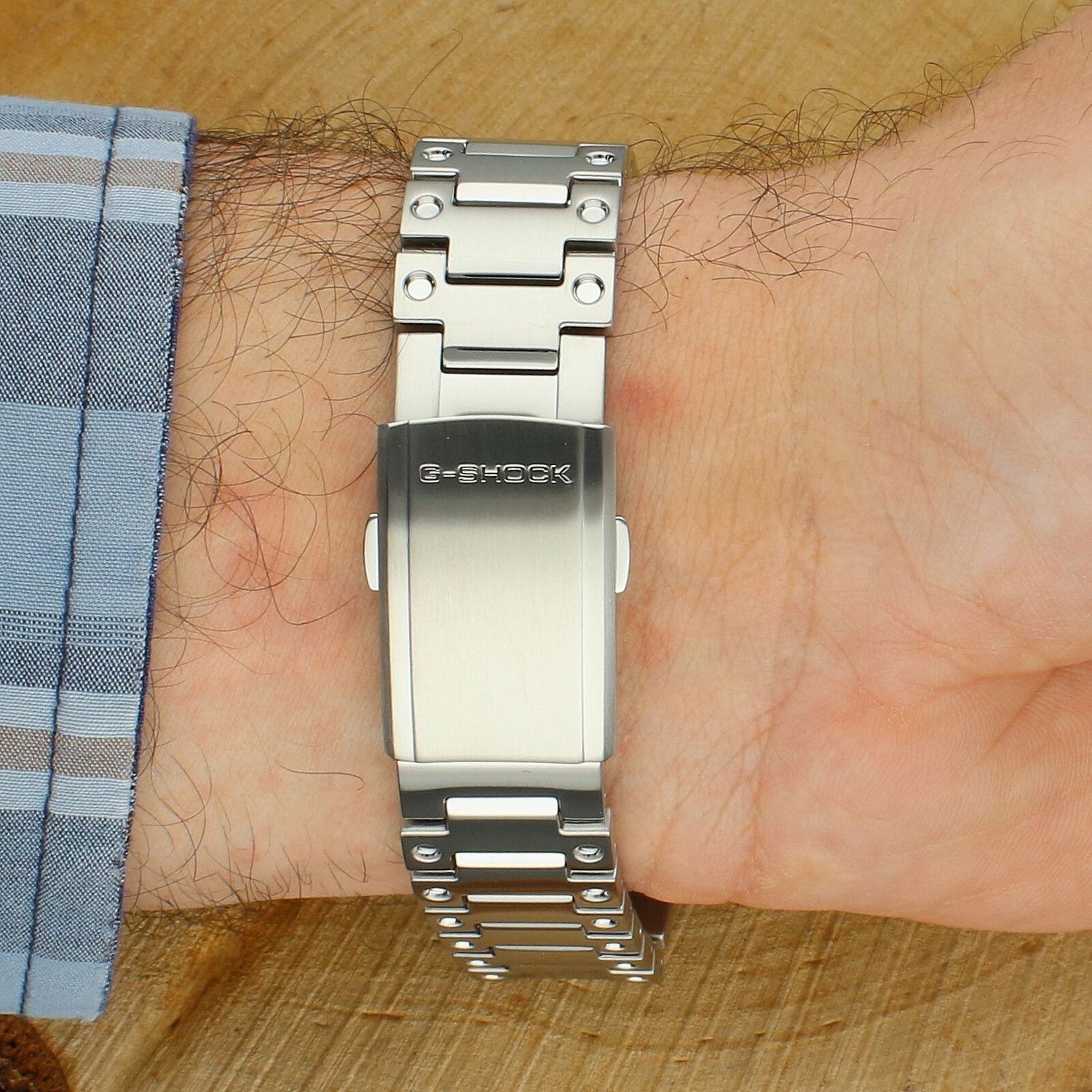 Zegarek męski Casio G-SHOCK GMW-B5000D-1CER Solar Bluetooth Waveceptor stalowy (3).jpg