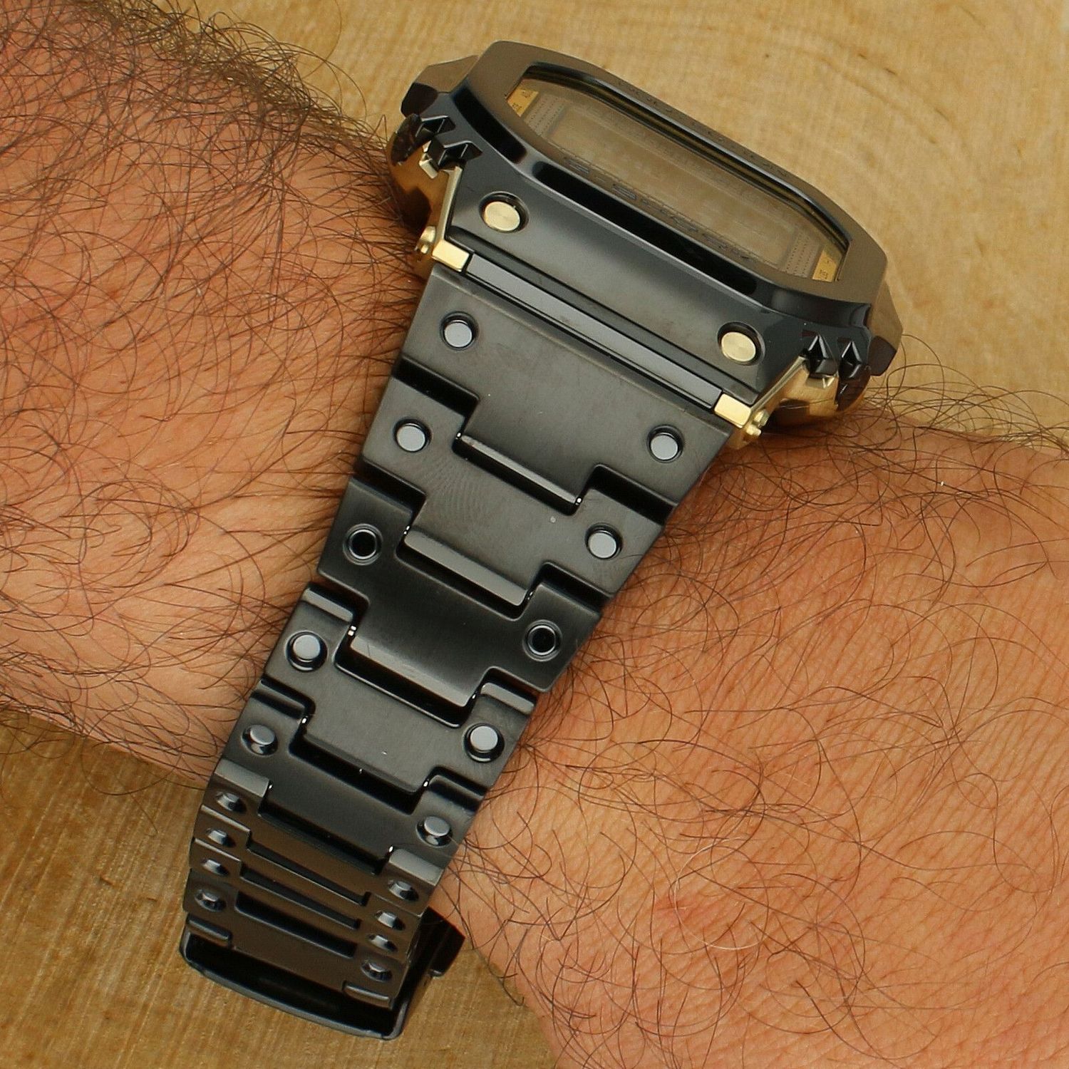 Zegarek Casio G-SHOCK Full Metal GMW-BZ5000BD-1ER męski zegarek solarny Bluetooth (2).jpg