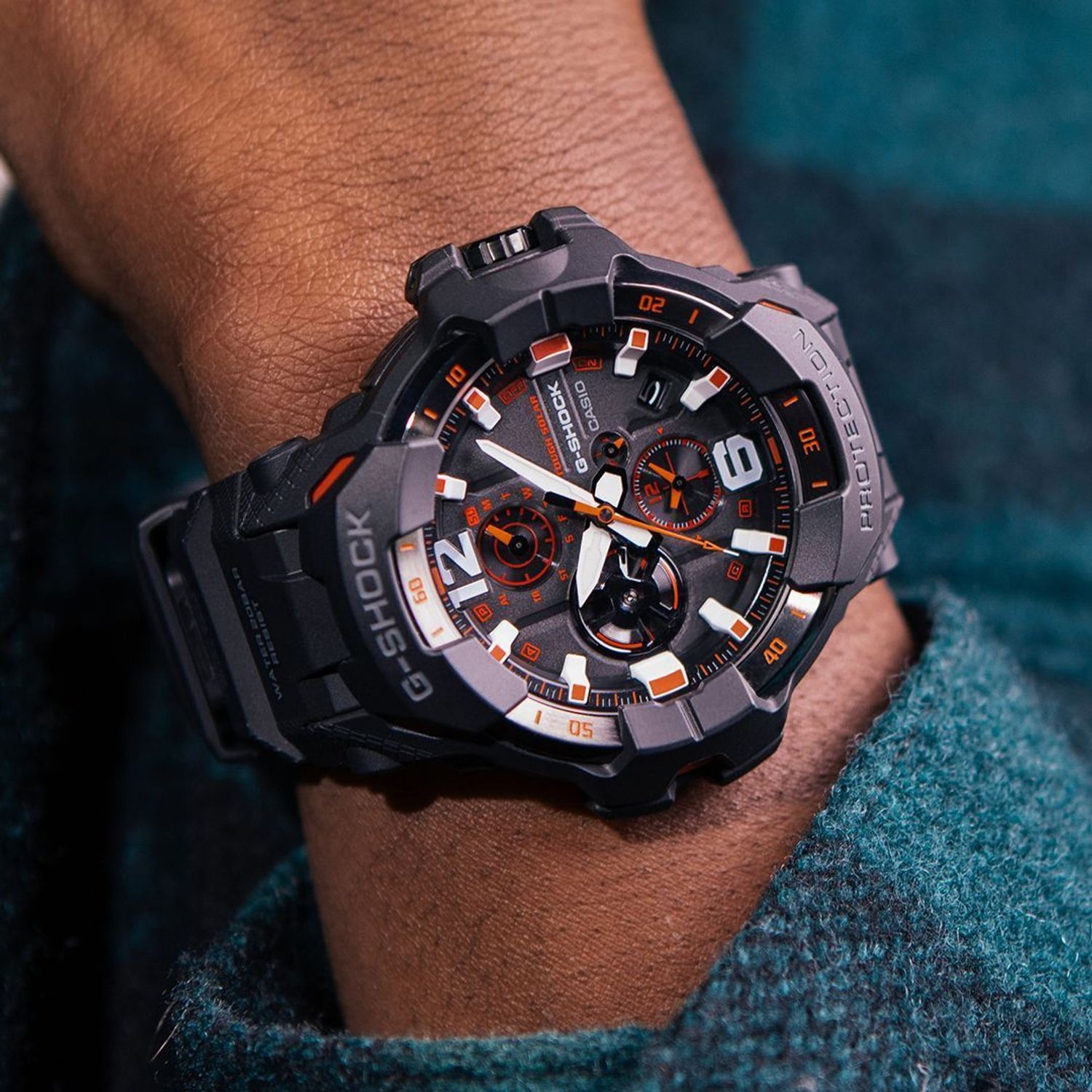 Zegarek G-SHOCK Casio GRAVITYMASTER TOUGH SOLAR BLUETOOTH GR-B300-1A4ER (2).jpg