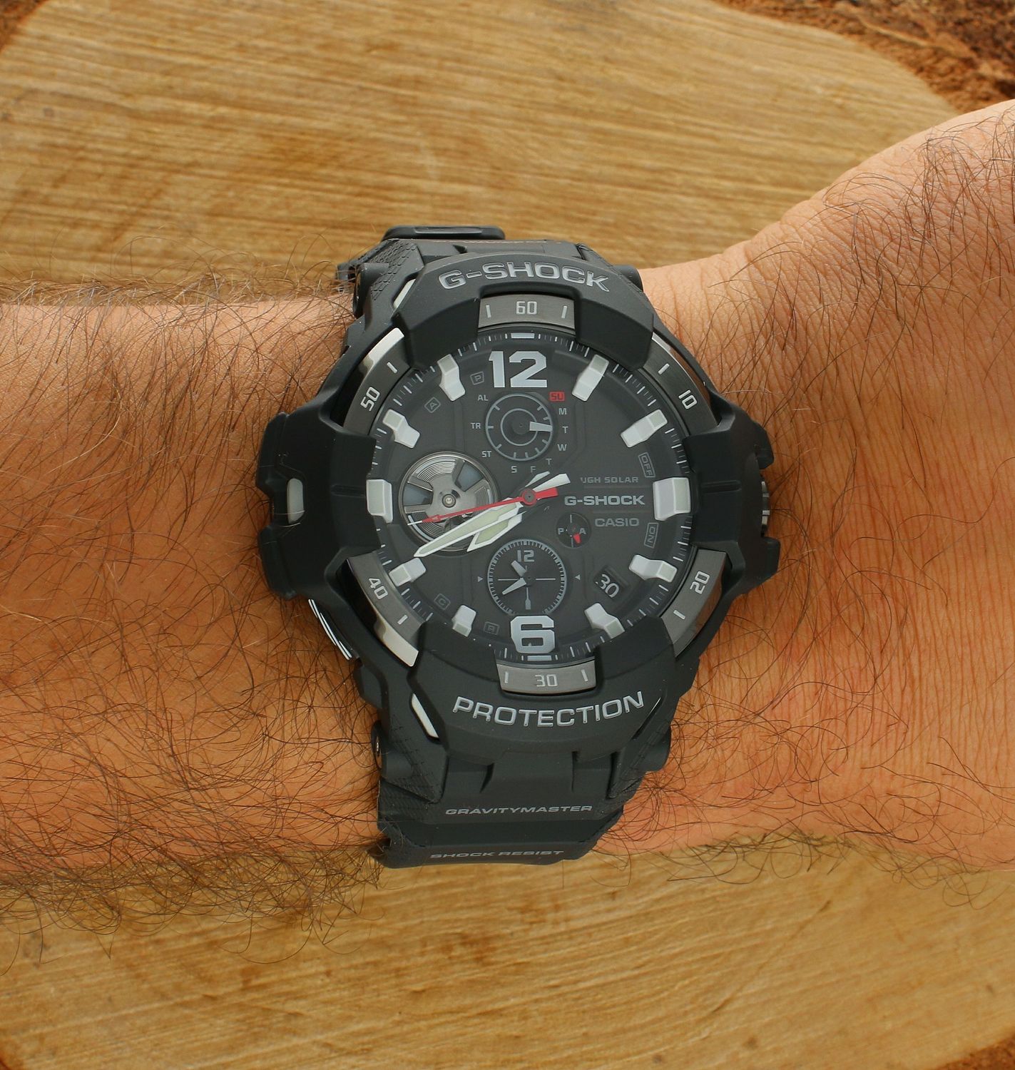 Zegarek G-SHOCK Casio GRAVITYMASTER TOUGH SOLAR BLUETOOTH GR-B300-1AER (5).jpg