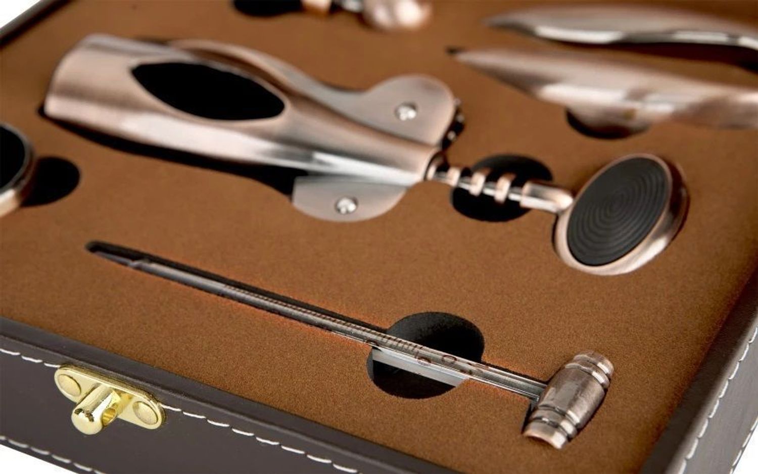 Zestaw akcesoriów do wina w pudełku 5 elementów GS036 (2).jpg