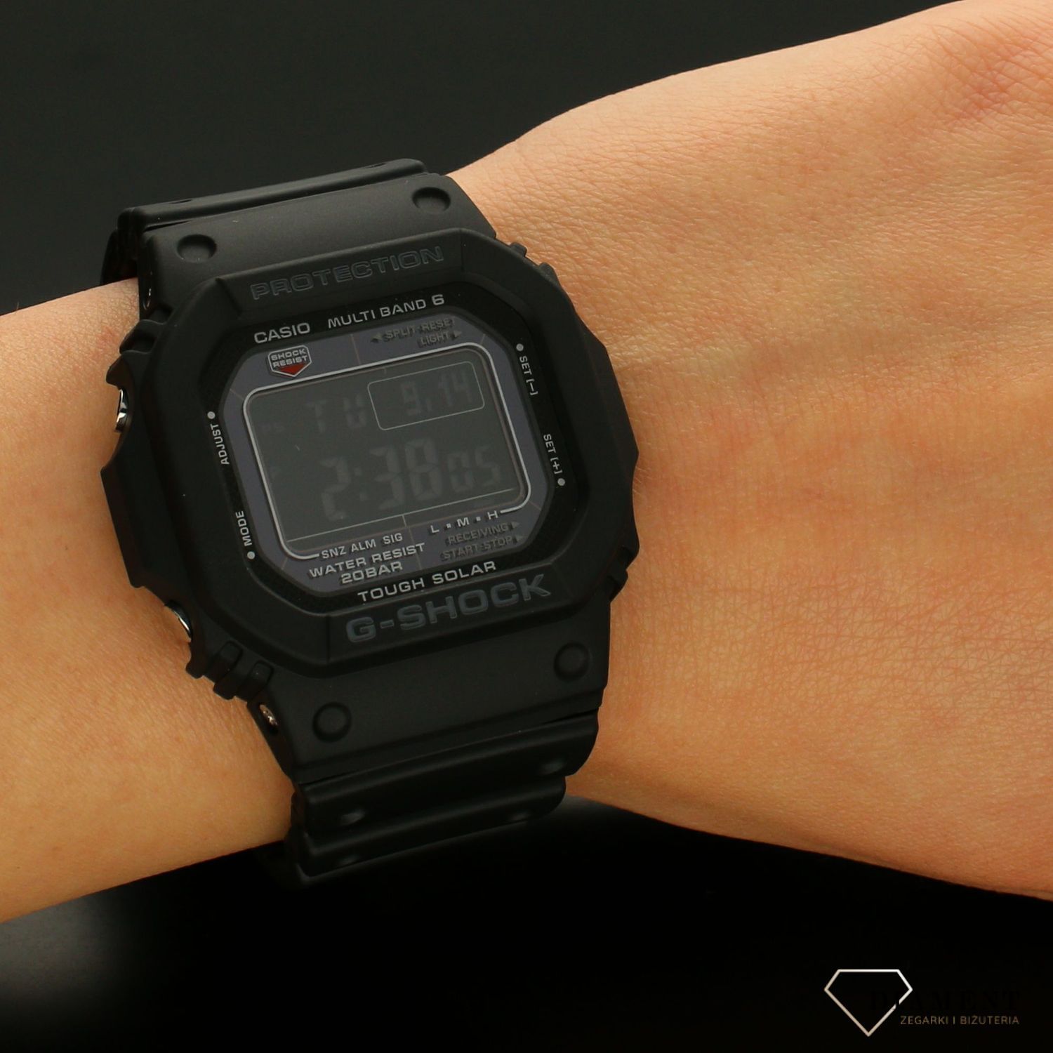Zegarek męski Casio G-Shock GW-M5610U-1BER czarny (2).jpg