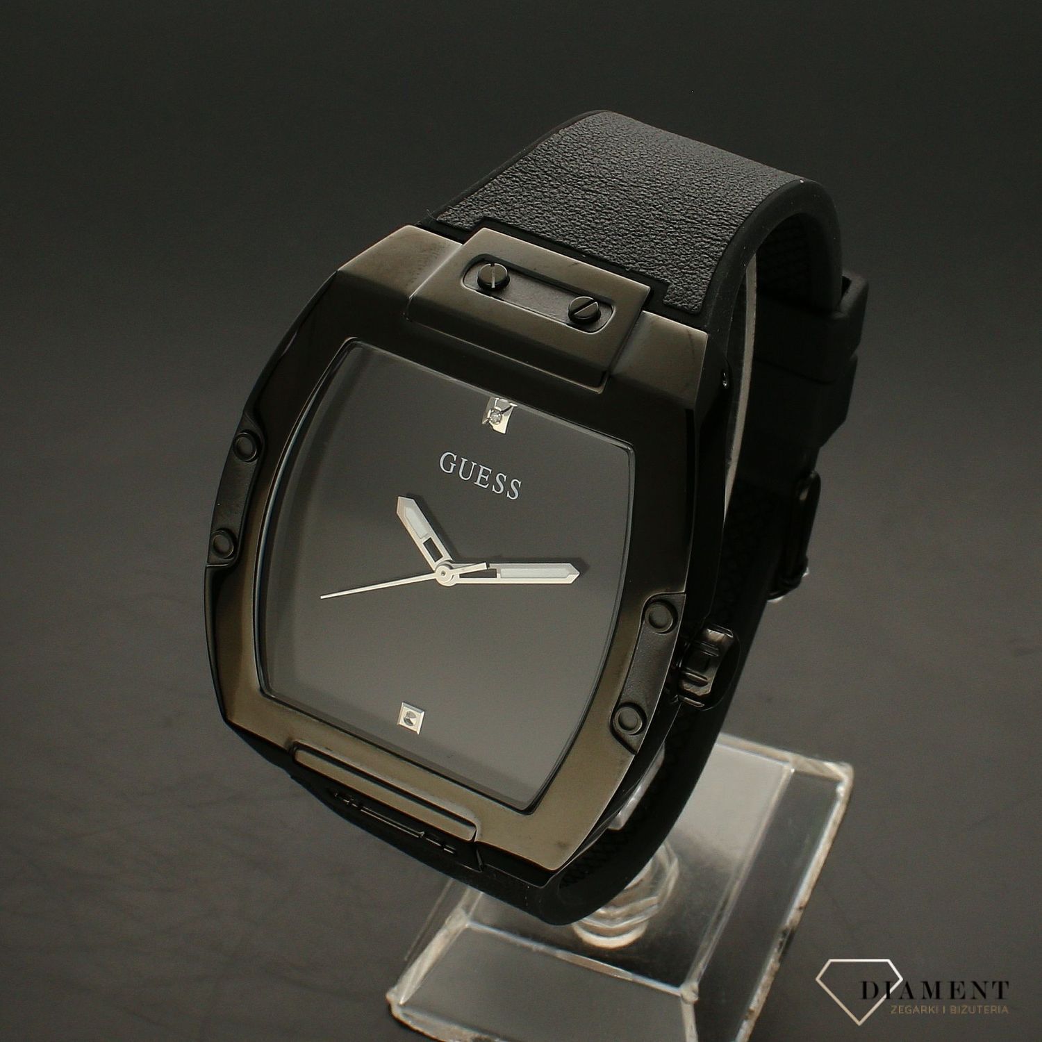 Zegarek męski GUESS  Phoenix męski GW0386G1 w czarnej kolorystyce to propozycja dla wszystkich tych, którzy nie chcą pozostać niezauważeni. Dokładność pracy zegarka zapewnia kwarcowy mechanizm, który czerpie energię z bateri.webp