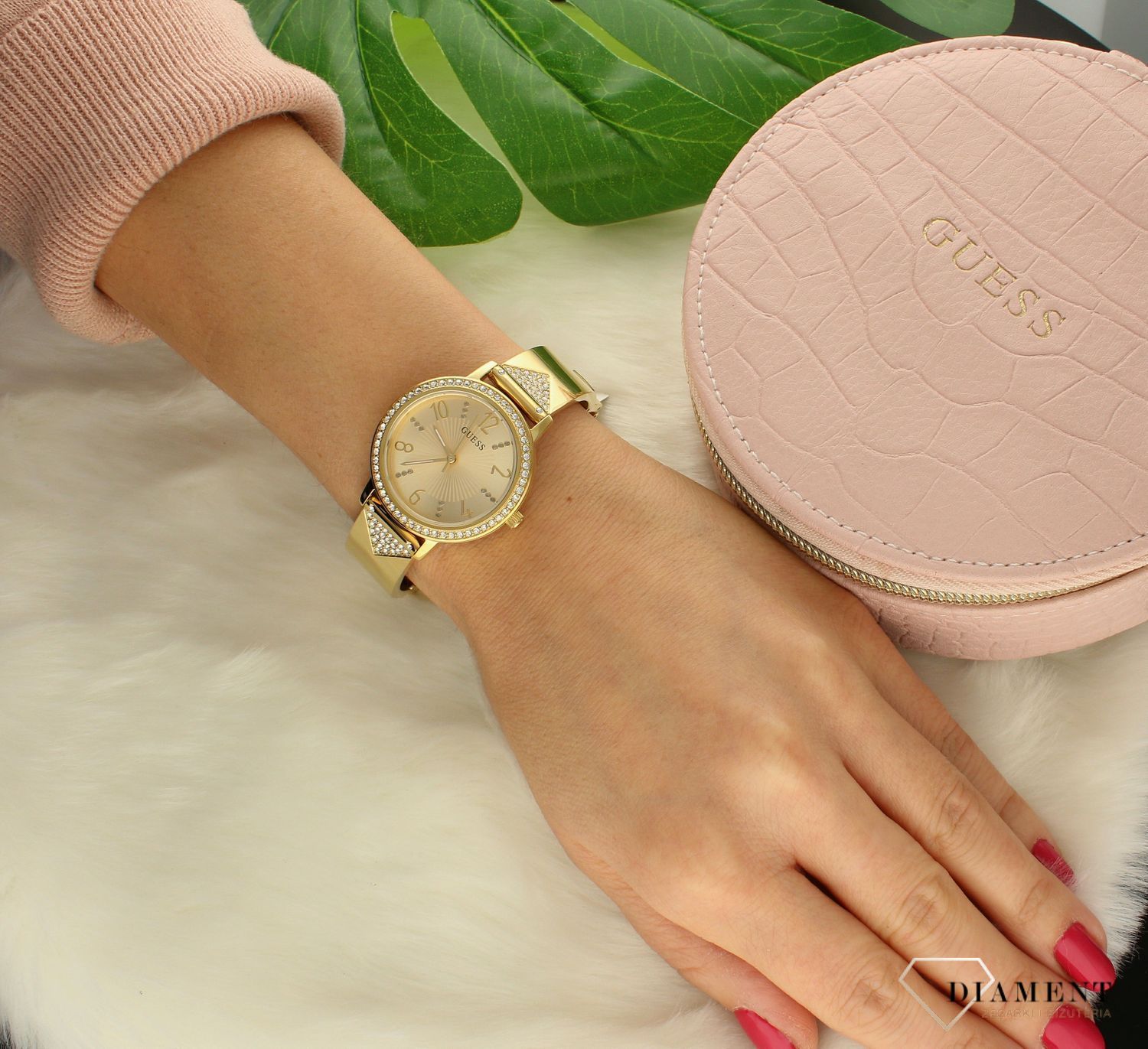 Zegarek damski Guess Tri Luxe Yellow Gold GW0474L2.jpg