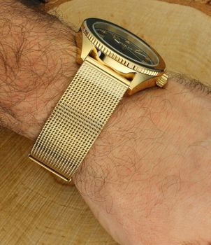 Guess GW0495G2 Noble – Elegancki Zegarek Męski na Bransolecie Mesh (1).jpg