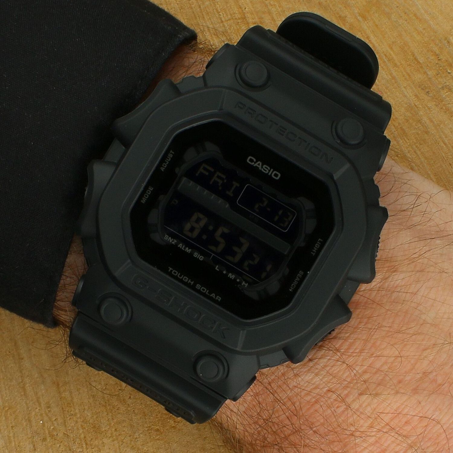 Zegarek męski G-SHOCK Casio KING OF G GX-56BB-1ER – solarny, wytrzymały, cyfrowy, czarny (3).jpg