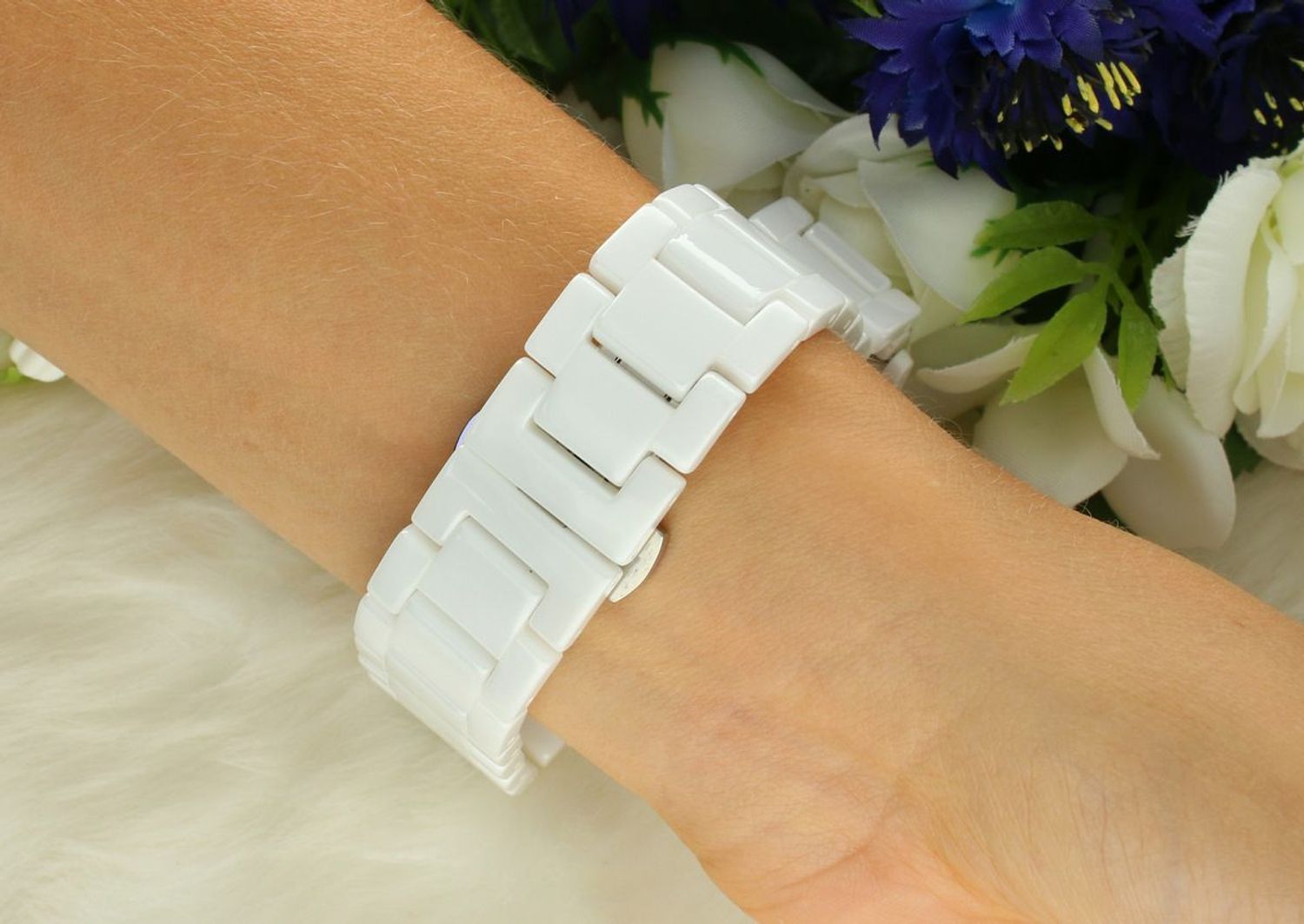 Odkryj Smartwatch HB11 z ekranem 1,32” HD, pulsometrem, ciśnieniomierzem, pomiarem SpO₂ i snu. Zegarek z NFC, asystentem głosowym, 8+ trybami sportowymi, polskim menu i aplikacją FitCloudPro.1.jpg