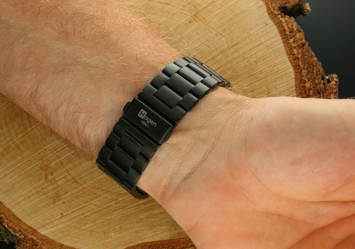 Odkryj Smartwatch HB41 z ekranem AMOLED 1,43”, pomiarem glukozy, ciśnienia, EKG i SpO₂. Ponad 100 trybów sportowych, polskie menu, IP68, DeepFit – idealny zegarek dla aktywnych.1.jpg