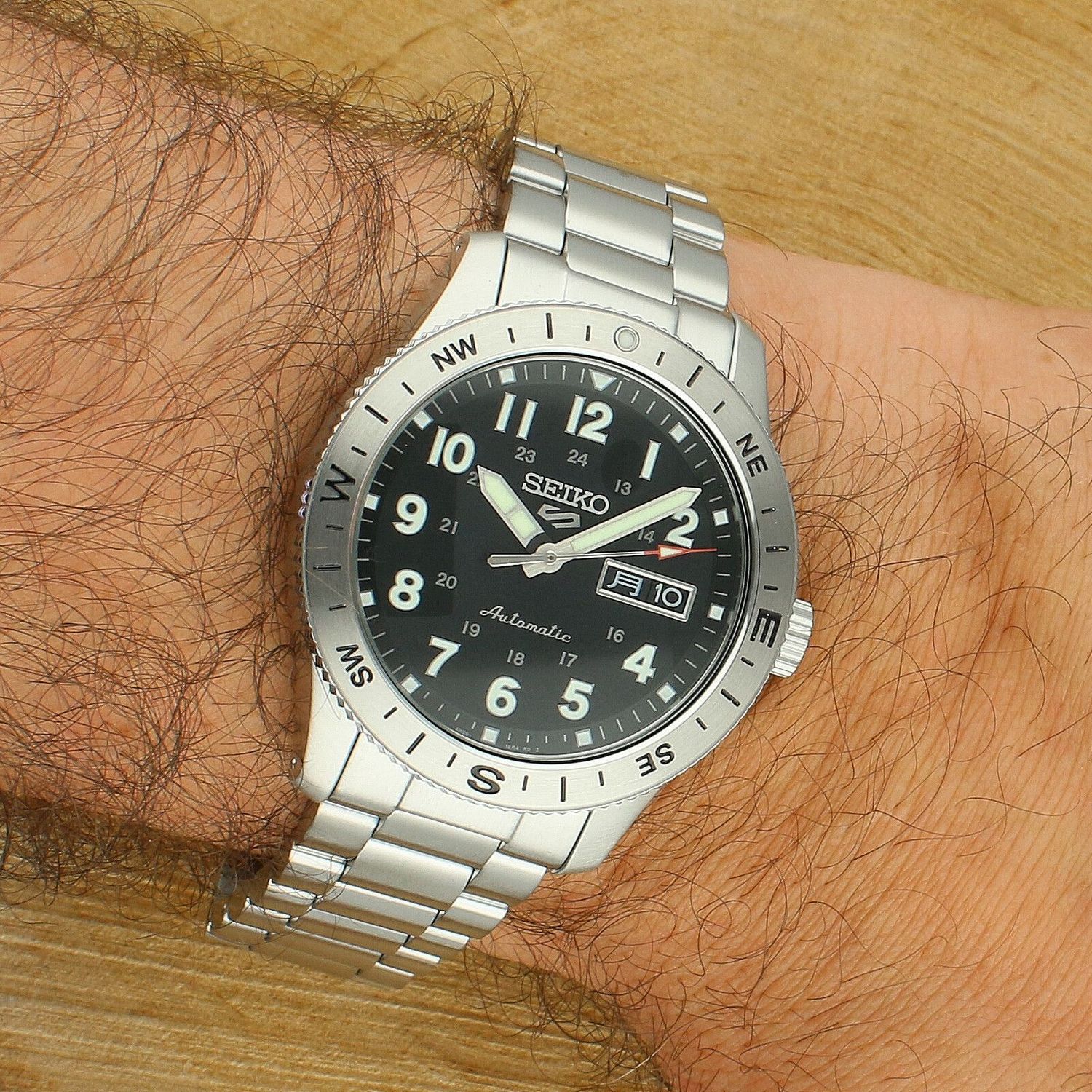 Seiko 5 Sports Automatic Field HDB006K1 – męski zegarek automatyczny z bezelem kompasowym japoński.jpg