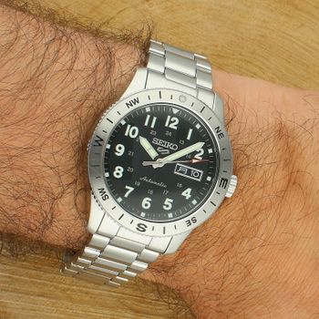 Seiko 5 Sports Automatic Field HDB006K1 (1).jpg