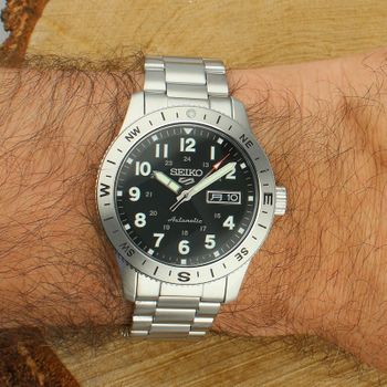 Seiko 5 Sports Automatic Field HDB006K1 (4).jpg