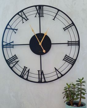Zegar ścienny JVD HJ103 średnica 57 cm. Duży efektowny czarny metalowy zegar ścienny do salonu holu recepcji JVD LOFT HJ103 (3).JPG