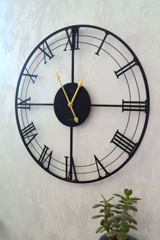Zegar ścienny JVD HJ103 średnica 57 cm. Duży efektowny czarny metalowy zegar ścienny do salonu holu recepcji JVD LOFT HJ103 (4).JPG